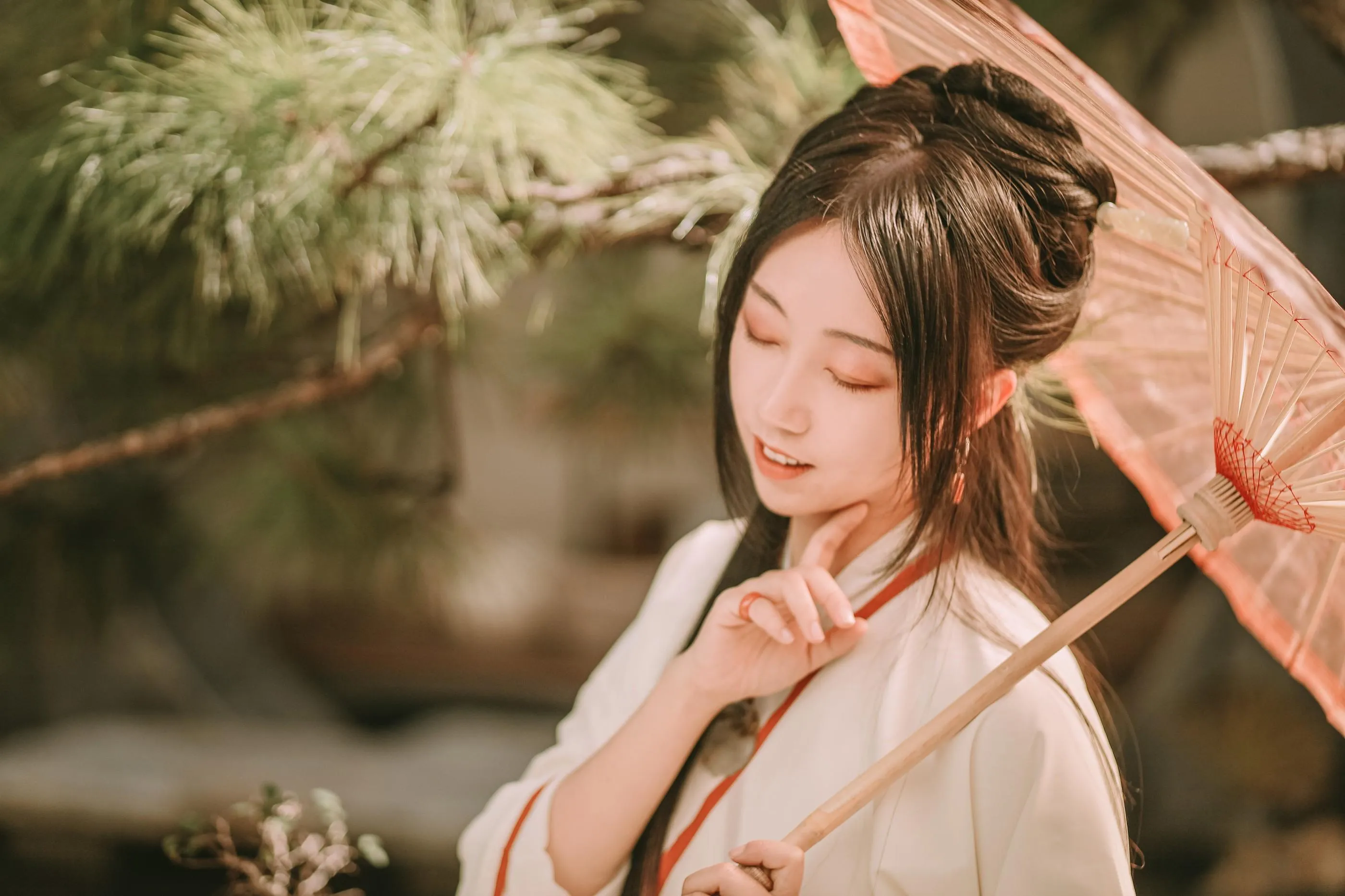 [YITUYU艺图语]2022.02.22 闲愁一半 彭娘 [25P]插图1
